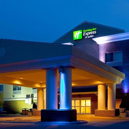 Holiday Inn Express & Suites Yankton By Ihg Exterior foto