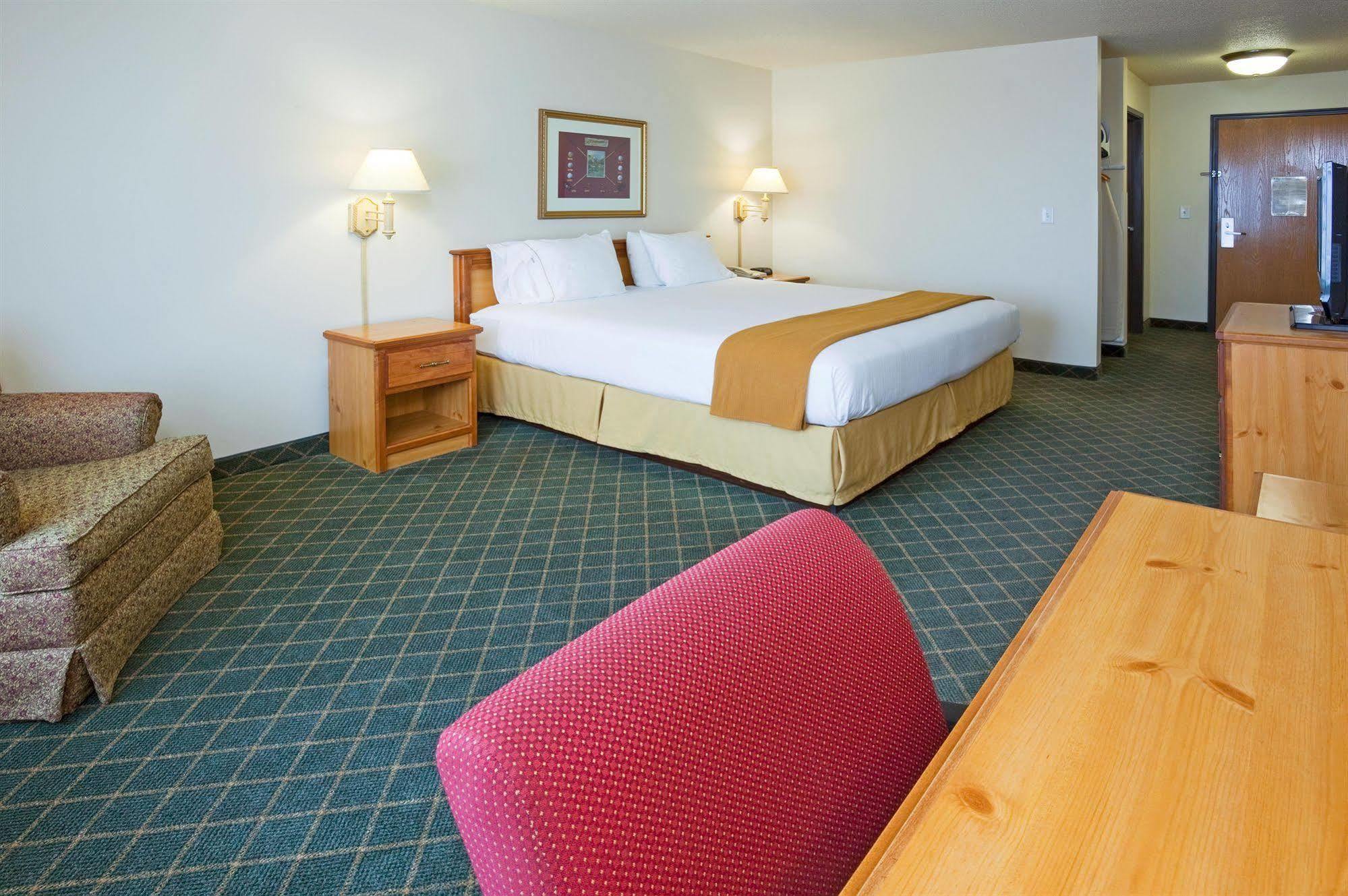 Holiday Inn Express & Suites Yankton By Ihg Cameră foto