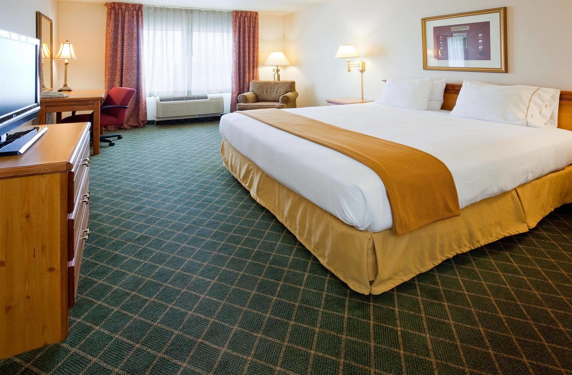Holiday Inn Express & Suites Yankton By Ihg Cameră foto